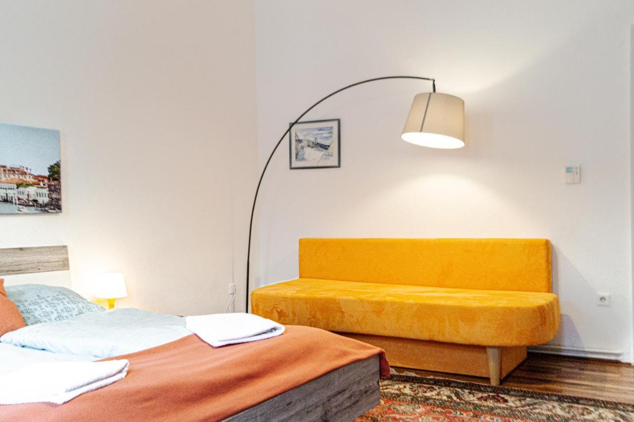 Comfy 2Br- Apartment Near Wiener Stadthalle Eksteriør bilde